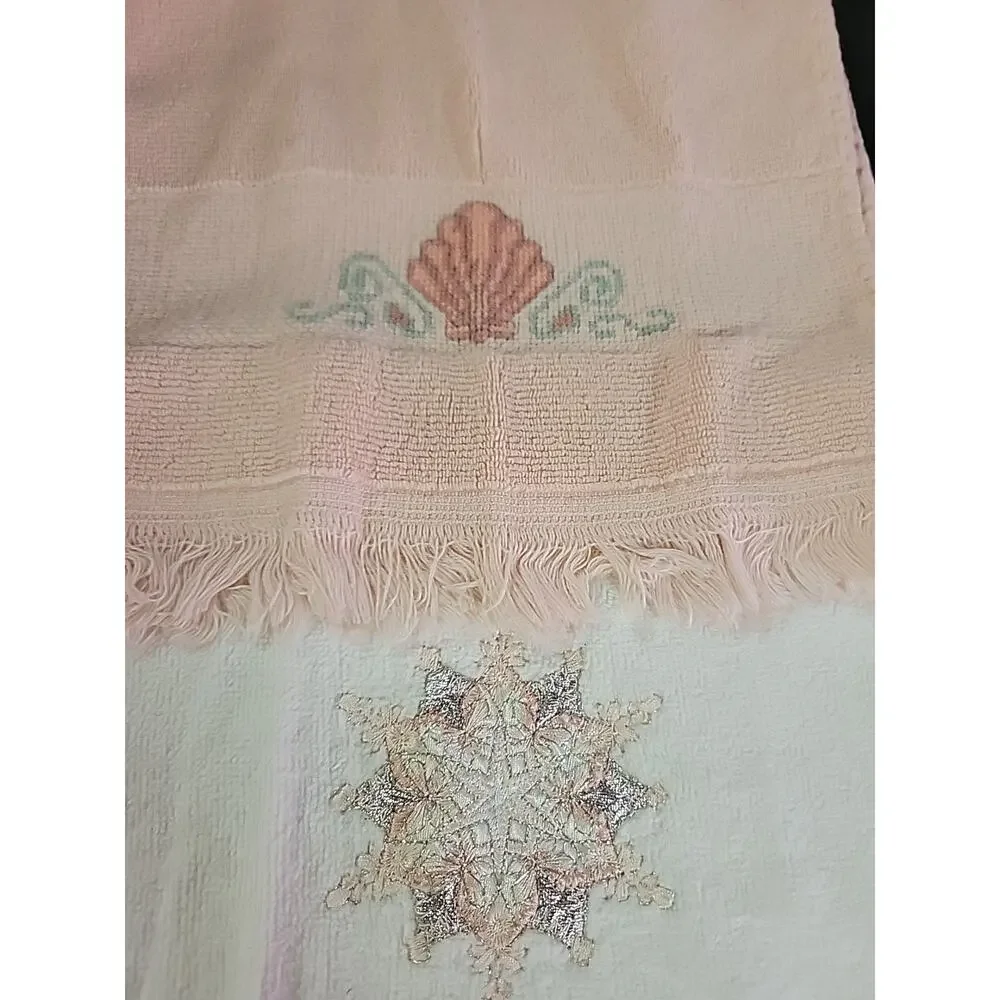 Vintage 80s 90s Ruffle Handle Towels Pink W Shells White W Snowflake